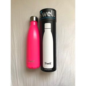 Brand new in box S’well water bottle 17 oz/500 ml